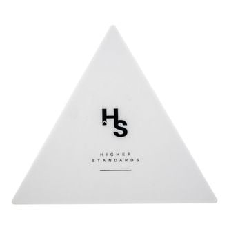 Tapis blanc triangulaire pour concentrés (Higher Standards)