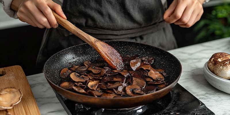 Les Champignons Ont-Ils Des Effets Bénéfiques Sur La Santé Lorsqu’Ils Sont Crus Ou Cuits ?